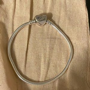 Pandora Exclusive Travel Bracelet